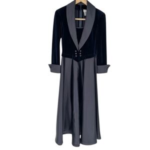 TADASHI SHOJI Dark Royal Blue Satin Gown Elegant Navy Velvet‎ Dress